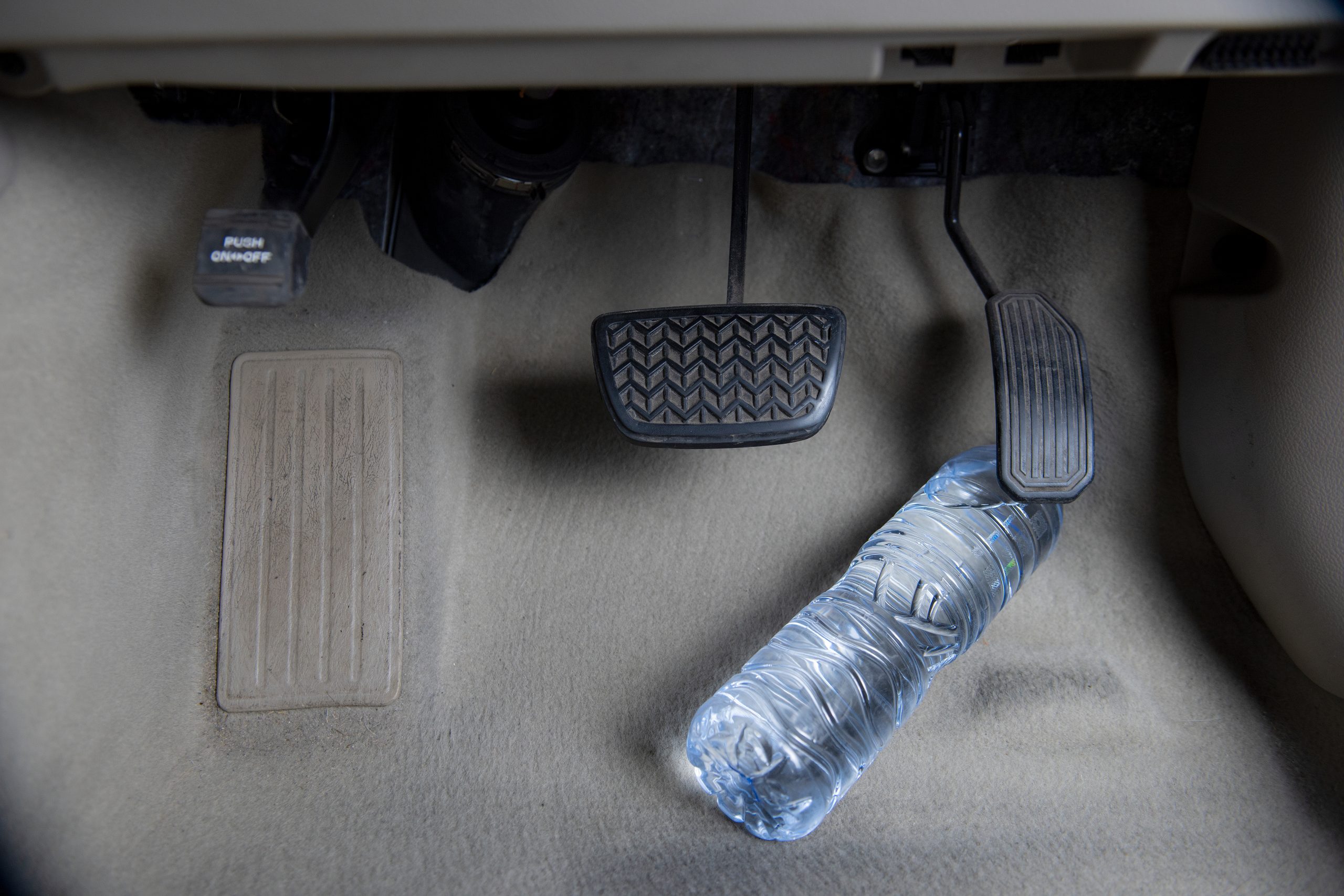 How Does A Gas Pedal Work? 